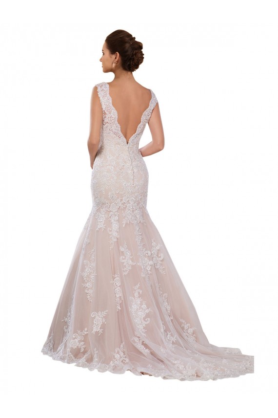Chapel Train Ivory & Champagne Sleeveless Mermaid Modern Wedding Dress Leeds