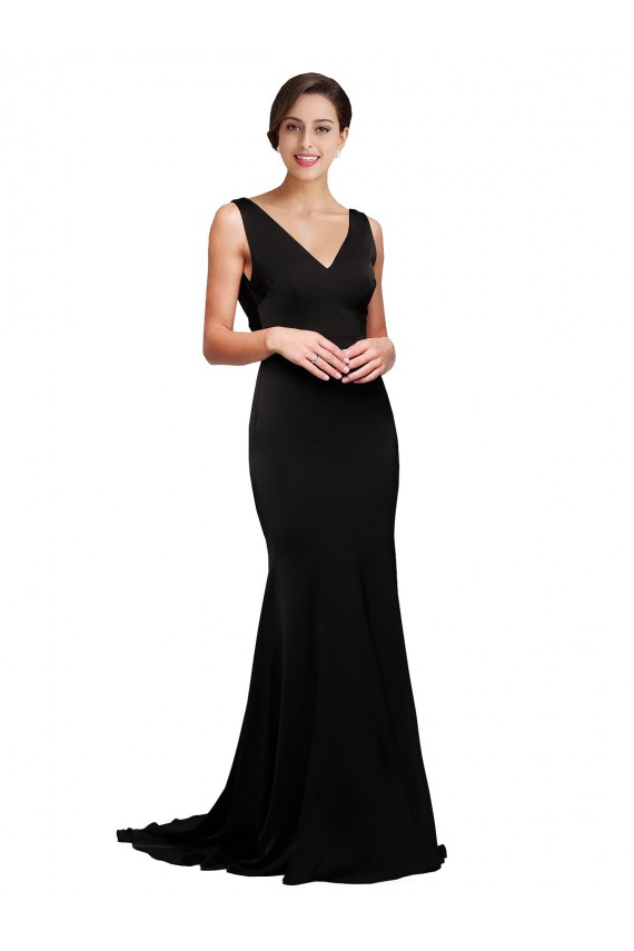 Sweep Train Black Sleeveless A-Line Low Back Formal Evening Gown / Prom Dress / Bridesmaid Dress Leeds