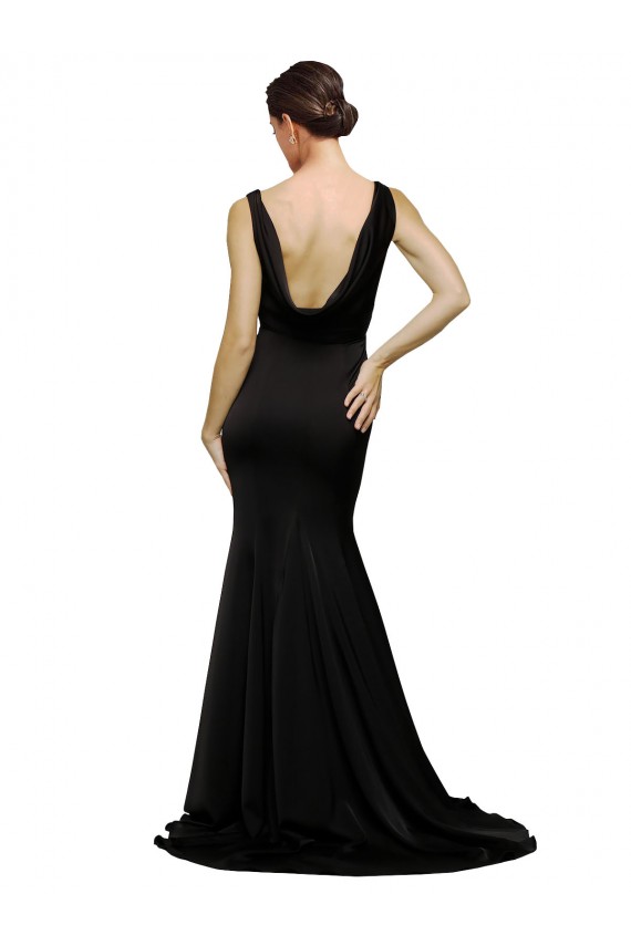 Sweep Train Black Sleeveless A-Line Low Back Formal Evening Gown / Prom Dress / Bridesmaid Dress Leeds